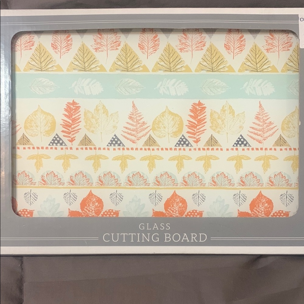 Colorful Leaf Pattern Glass Cutting Board